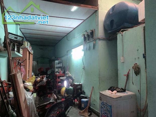 HẺM Ô TÔ QUANG TRUNG - NGAY CHỢ HẠNH THÔNG TÂY- 99M2 - C4 TIỆN XÂY MỚI - XÂY SIÊU PHẨM,