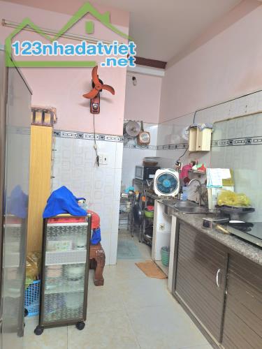 Bán Nhà Riêng 3 Tầng ,Ngang Rộng 8,2m ,Trần Xuân Soạn, Q.7,Giá 4.6 Tỷ. - 2