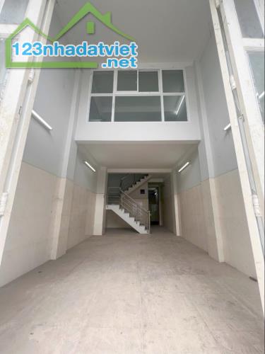 LIÊN KHU 2-5, 78M2, 6 TẦNG 10 PHÒNG NGỦ, HẺM XE HƠI TRÁNH THÔNG THOÁNG, SÁT MẶT TIỀN,