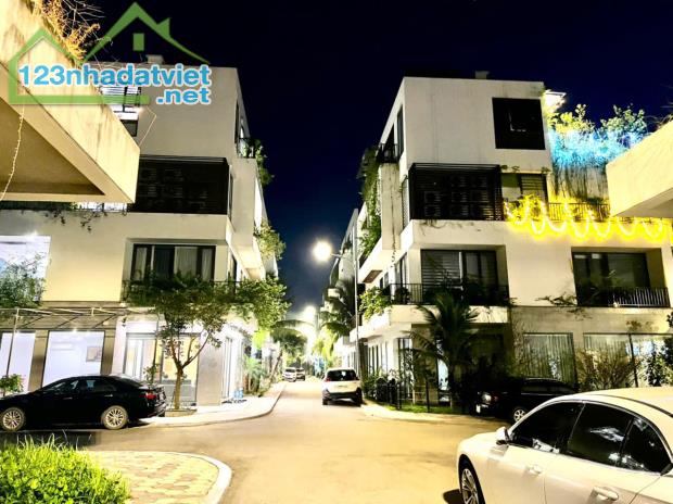 Chuyển nhượng căn villa 147m2 sử dụng lâu dài rẻ nhất dự án Flamingo Đại Lải - 4