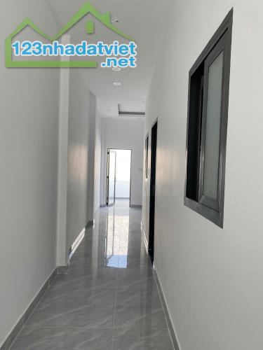 Nhà cấp 4 mới xây 5x22m, SHR, cách KCN Cầu Tràm chỉ 500m - 3