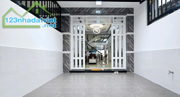 Nhà phố Huỳnh Tấn Phát, 4 tầng, 4x20m, nội thât mới, 5.4 tỷ - 2