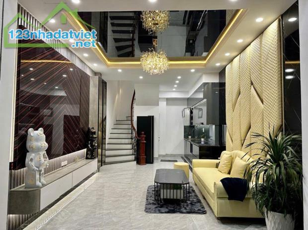 Nhà Đẹp Khương Đình 37m 6 tầng thang máy,hơn 50m ra mặt phố, ngõ đẹp thẳng full nội thất n