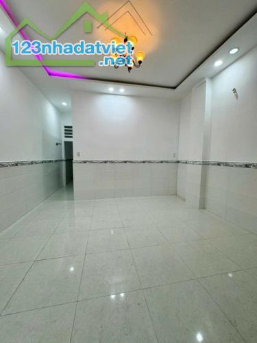 🏠 NHÀ KHU TRUNG TÂM GV - PHAN VĂN TRỊ - GIÁP KDC CITYLAND - DT 56M² - 2 TẦNG LẦU CHỈ 5.X