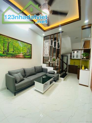 SIÊU PHẨM NHÀ ĐẸP - FULL NỘI THẤT XỊN  HAI BÀ TRƯNG - CHÙA QUỲNH