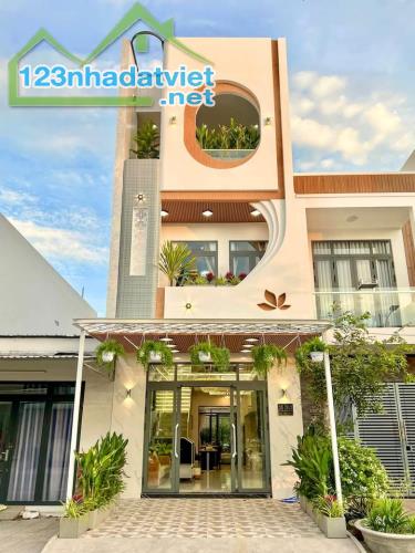 HÀNG HIẾM NGANG 5 DÀI 18 THUỘC KDC HÔNG LOAN - FULL NỘI THẤT CAO CẤP