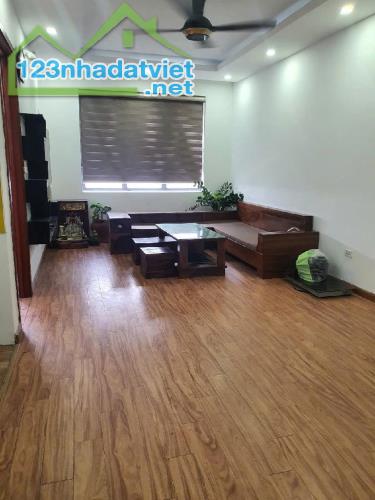 🔥 BÁN NHÀ ĐẸP NGÕ 333/22B XUÂN ĐỈNH – OTO ĐỖ CỔNG – FULL NỘI THẤT 🔥  🏡 Vị trí siêu đẹp