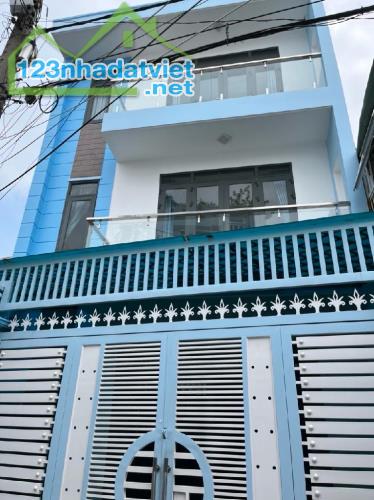 Nhà gò xoài 6.3 x17m - 3 tầng giá 7.3 tỷ
