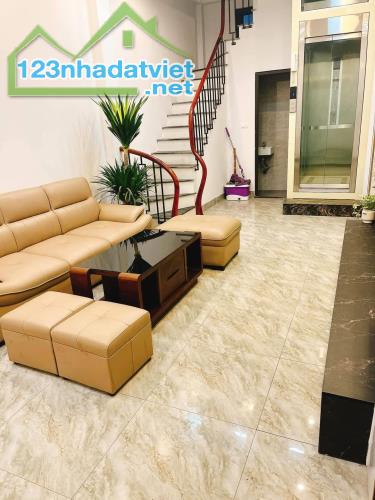 Bán nhà đẹp mặt ngõ phố Lạc Long Quân 35/40m2 6tầng thang máy mặt tiền 4m 7.9 tỷ Tây Hồ