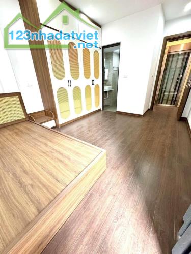 Bán nhà đẹp mặt ngõ phố Lạc Long Quân 35/40m2 6tầng thang máy mặt tiền 4m 7.9 tỷ Tây Hồ - 3