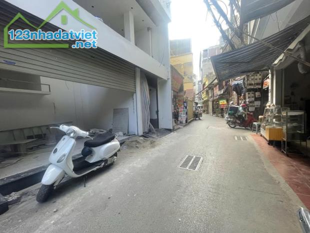 BÁN NHÀ MẶT NGÕ : THỊNH QUANG-ĐỐNG ĐA +DT:71M2 X 7T X 4.1M.MT - 1