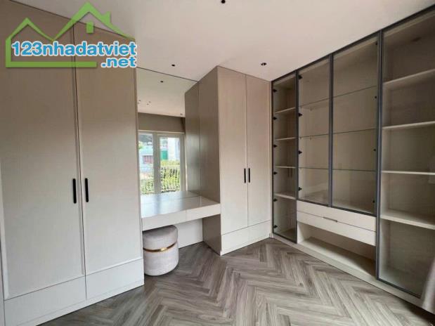 ĐẲNG CẤP THƯỢNG LƯU, BIỆT THỰ ĐÁNG SỐNG GIA THƯỢNG 315M, 4T, MT14M, GẦN HỒ ĐIỀU HÒA. - 4
