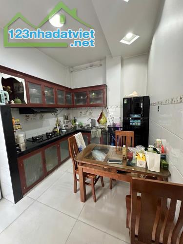 Bán Nhà 2Tầng - 77m2- HXH4m - Nguyễn Văn Lượng Gò Vấp giá Tốt 5.9Tỷ. - 3
