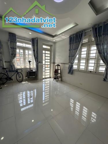 Bán Nhà 2Tầng - 77m2- HXH4m - Nguyễn Văn Lượng Gò Vấp giá Tốt 5.9Tỷ. - 4