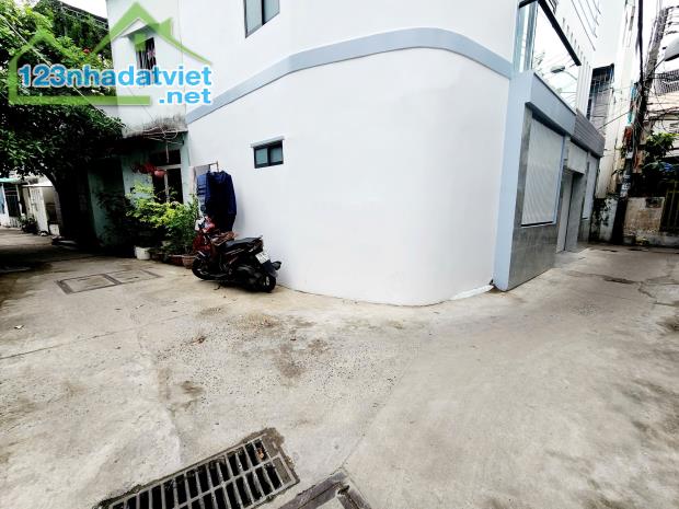 CĂN GÓC 2 TẦNG 2MT HẺM HƯƠNG ĐIỀN 49M2, 4PN, GIÁ CHỈ 3,1 TỶ - 1