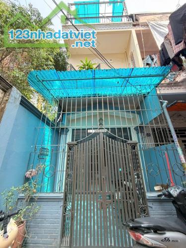 Bán nhà 3 tầng Phạm Hữu Điều,Lê Chân.39m2.mặt tiền 3,8m.Ngõ Nông.Nhà 2 mặt ngõ.Chỉ 2,2 tỷ - 4