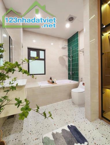 Bán nhà bạch mai 5 tầng mới đẹp long lanh lô góc hai bà trưng - 1