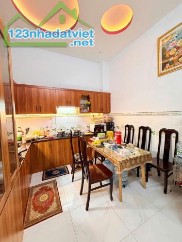 BÁN NHÀ MT Nguyễn Hữu Tiến, Tân Thạnh 4 tầng 68m2 (4x17). Nhà đẹp ở ngay. Giá chỉ 14,8 tỷ. - 2