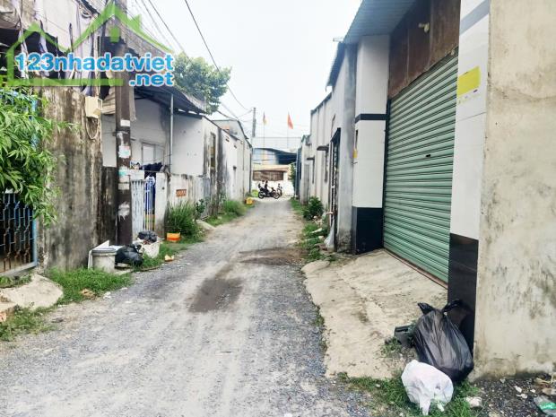 Bán nhà 1/ đường 417 - 590m2 - 14x45 - 300m2 thổ cư - xã Phước Vĩnh An - Củ Chi - 2