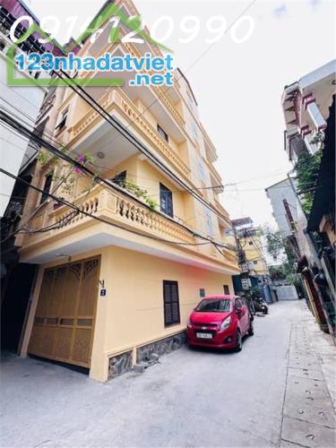 Bán nhà Dương Văn Bé.DT:50mx5T,lô góc 3 mặt thoáng,ôtô vào nhà,dân xây.đường ô tô - 3