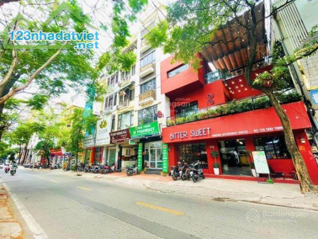 Bán gấp mặt phố vip Thái Thịnh 40m2 4 tầng kinh doanh đỉnh chỉ 16 tỷ