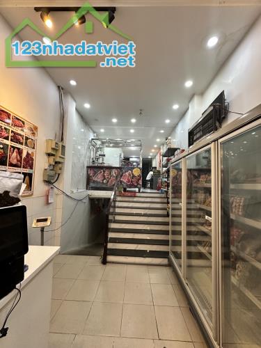 MẶT TIỀN KINH DOANH DẠ NAM P2.Q8. 71m2, 7 PN, 4 lầu ( 3.6 * 21 ), giá 17 tỉ. TL : - 1