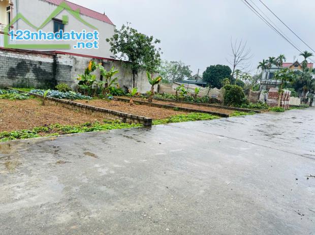Cần bán nhanh 1.9 tỷ 90m2 phân lô văn mỹ Hoàn Văn Thụ Chương Mỹ HN