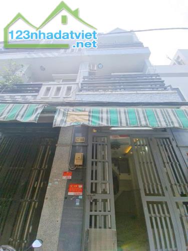 Bán nhà 3 tầng đường Mễ Cốc q8