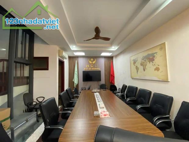 PHÂN LÔ TRUNG KÍNH💥 80M2 x 5T💥 MT 6M💥 40.48 TỶ💥 Ô TÔ TRÁNH TRƯỚC CỬA💥 KD VĂN PHÒNG