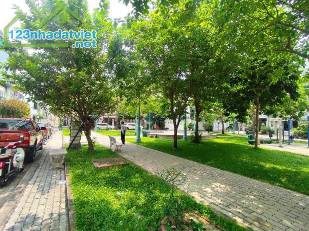 CHDV HIẾM 5 TẦNG CÓ HẦM, THANG MÁY, VỊ TRÍ VIP MẶT TIỀN ĐƯỜNG SỐ - GẦN CÔNG VIÊN
- KẾ BÊN - 3