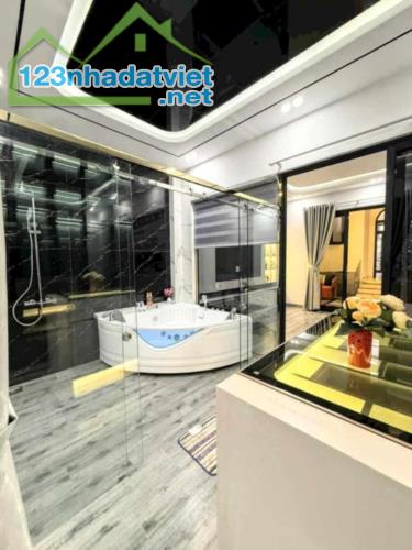 🌈 ViLLa 3 Tầng Đẹp Nhất Phố Biển - 3 Bước Chân Ra Bãi Tắm - DTSd 240m2