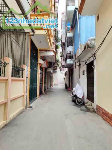 Bán Nhà Long Long Quân- Tây Hồ- Lô Góc- Dân Xây- 2 Thoáng- Ô Tô Đỗ Ngày Đêm- 7.9 Tỷ Có TL - 2