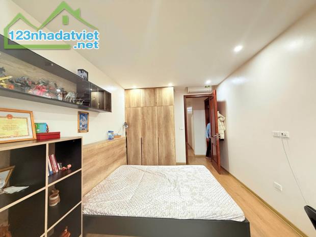 BÁN NHÀ PHỐ VĂN CAO BA ĐINH 2 MẶT TIỀN Ô TÔ KINH DOANH THANG MÁY 58M2, 6 T 1 TUM 2O TỶ - 4