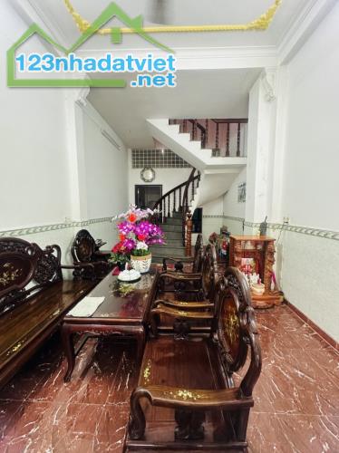 13 TỶ HƠN - NHÀ P.12 QUẬN 10 - NGAY SIÊU THỊ SÀI GÒN - HẺM 1/ XE TẢI THÔNG, K/DOANH - 60M2 - 4