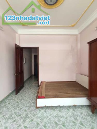 13 TỶ HƠN - NHÀ P.12 QUẬN 10 - NGAY SIÊU THỊ SÀI GÒN - HẺM 1/ XE TẢI THÔNG, K/DOANH - 60M2