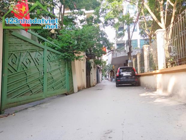 Bán nhà gần Hồ - GARA, Xuân La thông Lạc Long Quân. Diện tích 93m². Giá nhỉnh 31 tỷ. - 2