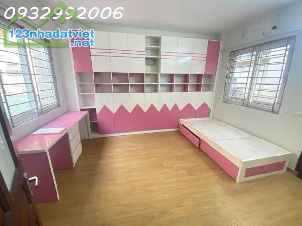 Cần bán nhà Phố Thịnh Quang Đống Đa vị trí đẹp Hiếm nhà vào ở luôn 30m x5 tầng 6,3 tỉ - 3