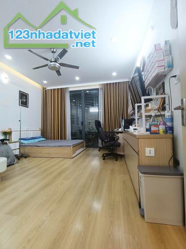 Bán nhà Lê Văn Sỹ P14 Quận 3, 80m2, HXH, 4 tầng, giá chỉ 14,5 tỷ TL - 1