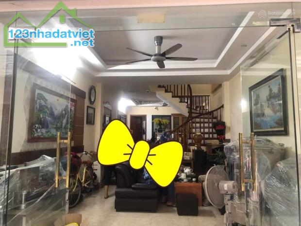 Bán gấp nhà 2AG mặt ngõ 6 Phố Mạc Thái Tổ, Trung Kính, Hạ Yên, Yên Hòa, Cầu Giấy, DT 55 m2