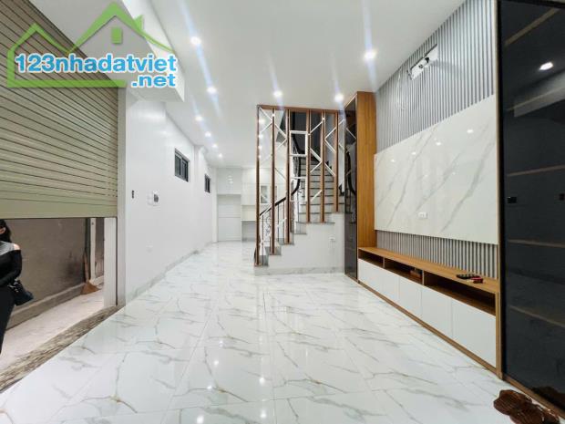 HIẾM QUÁ NHÀ TRƯƠNG ĐỊNH, Ở LUÔN, Ô TÔ ĐỖ CỬA, 40M2X 6 TẦNG GIÁ CHỈ 7,58 TỶ - 1