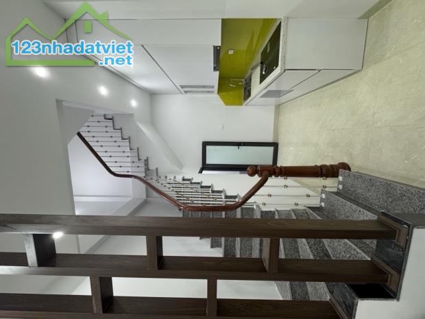 BÁN NHÀ GẤP THỤY KHUÊ - MẶT NGÕ THÔNG - KINH DOANH - VÀI BƯỚC TỚI HỒ TÂY - FUL NỘI THẤT - 1