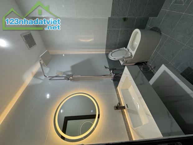 BÁN NHÀ GẤP THỤY KHUÊ - MẶT NGÕ THÔNG - KINH DOANH - VÀI BƯỚC TỚI HỒ TÂY - FUL NỘI THẤT - 4
