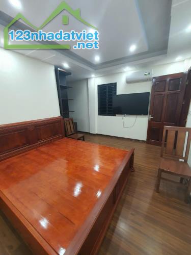 Bán gấp nhà 5 tầng siêu đẹp Lê Quang Đạo, Mỹ Đình, gần trường học, giá cực tốt - 2