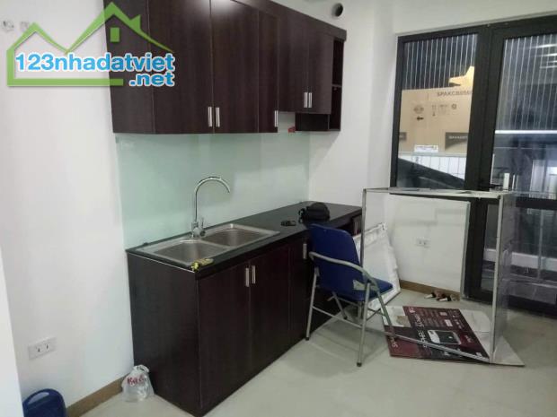 Cho thuê căn hộ tại Ruby phúc lợi 75m2 3pn2wc giá 8 triệu - 2