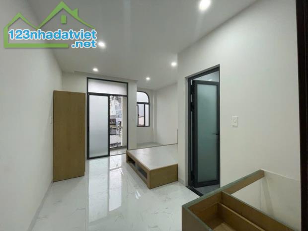 BÁN NHÀ MỚI ĐẸP QUẬN 11 51M 4 TẦNG HẺM XE HƠI THÔNG TỚI NHÀ 5PN.10.695 TỶ