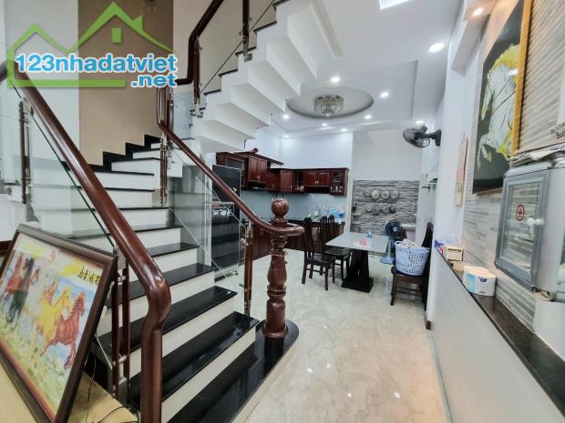 🔥🔥🔥 GÒ VẤP HẺM NHỰA Ô TÔ TRÁNH NỘI KHU SANG TRỌNG ĐỒNG BỘ .ĐƯỜNG PHẠM VĂN CHIÊU. P8 . - 3