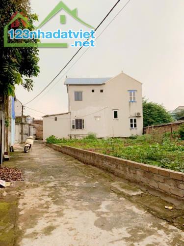 SIÊU PHẨM GIÁ 1,6 TỶ ĐẤT TẠI TRUNG HÒA-CHƯƠNG MỸ D/T:47,1M - 2