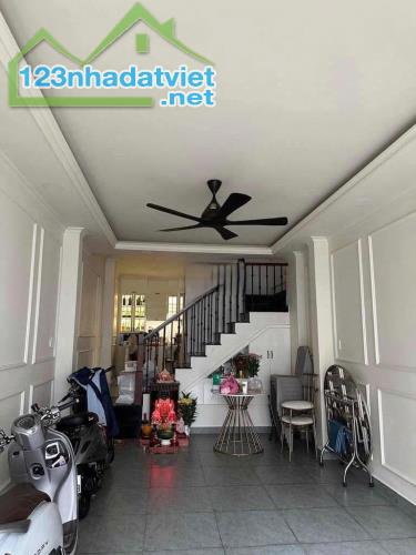 Bán gấp nhà giá cực mềm ngay Dương Quảng Hàm P6 Gò Vấp 52m2 chỉ 3tỷ090 LH x785034814 - 3
