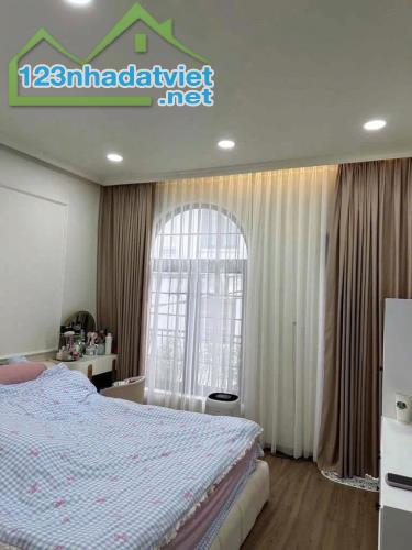 Bán gấp nhà giá cực mềm ngay Dương Quảng Hàm P6 Gò Vấp 52m2 chỉ 3tỷ090 LH x785034814 - 1