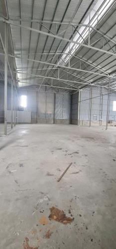 cho thuê kho xưởng tại Nguyễn Xiển , Thanh Xuân , Hà Nội. Diện tích 500m , xưởng cao